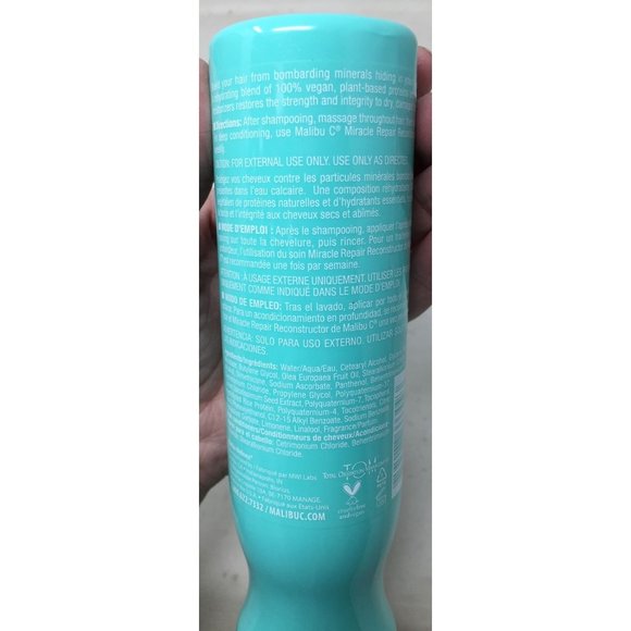 Malibu C Hard Water Wellness Shampoo, Leave In Conditioner & Conditioner Set - Picture 8 of 10